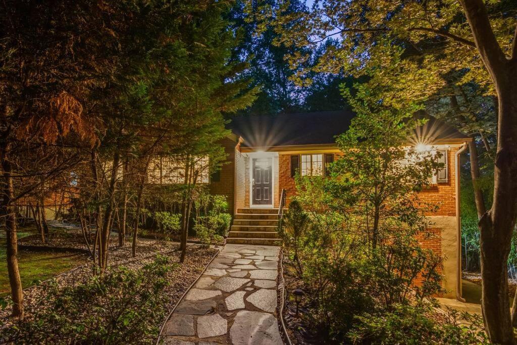 Stunning Atl 5Bdr Home Near Cdc Emory Sleeps 12 Atlanta Exterior foto
